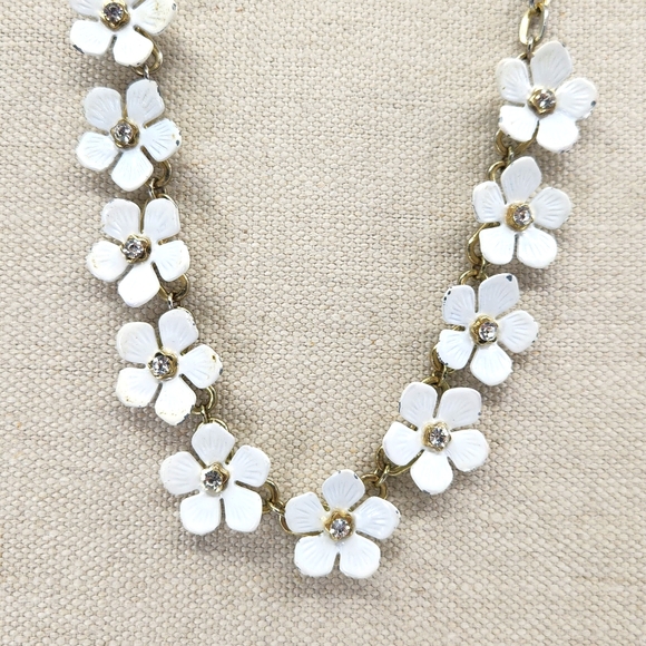 Vintage Flower Necklace with Rhinestones - Picture 3 of 3